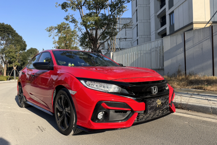 本田 思域 2021款 HATCHBACK 220TURBO CVT潮酷控车身外观6008