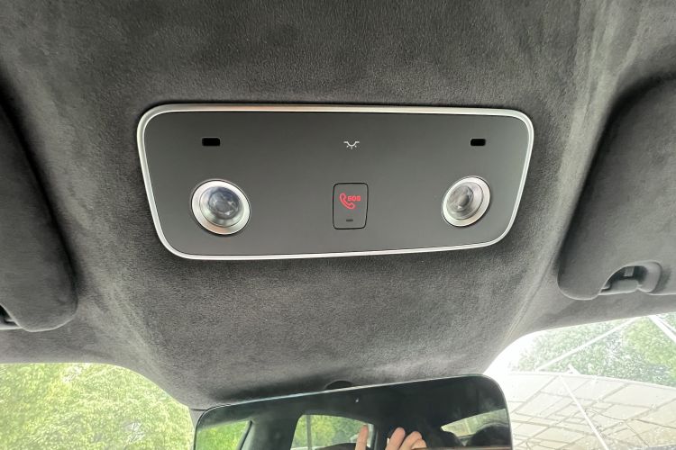 鸿蒙智行 智界R7 2025款 增程 251km Max中控内饰7005