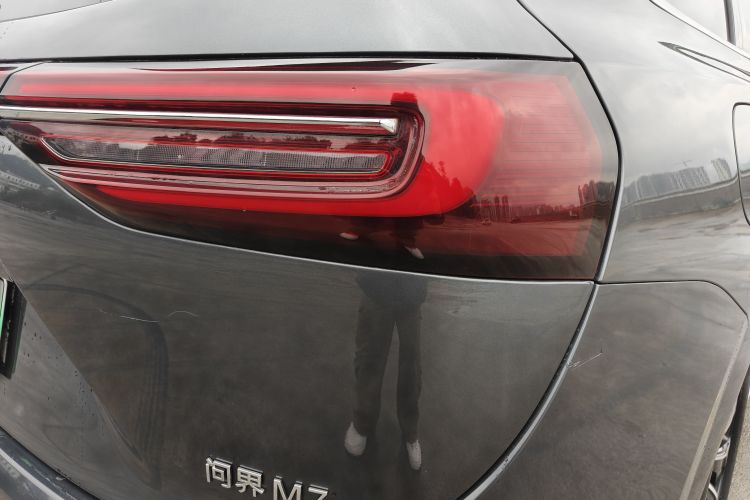 鸿蒙智行 问界M7 2022款 1.5T 四驱豪华版车身外观6010