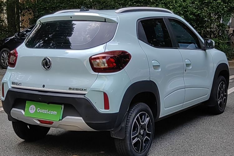 东风纳米 纳米BOX 2022款 轻风版 201KM 闪电型车身外观6003