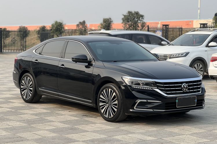 大众 帕萨特 2021款 330TSI 豪华版车身外观6002