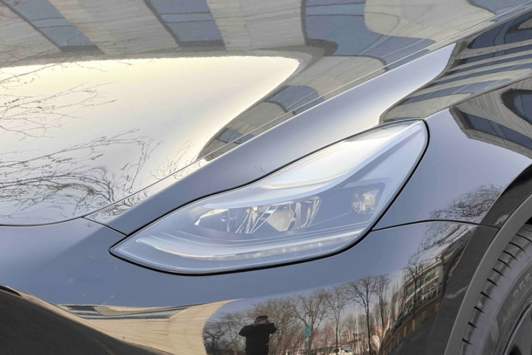 特斯拉 Model Y 2021款 标准续航后驱版局部细节36