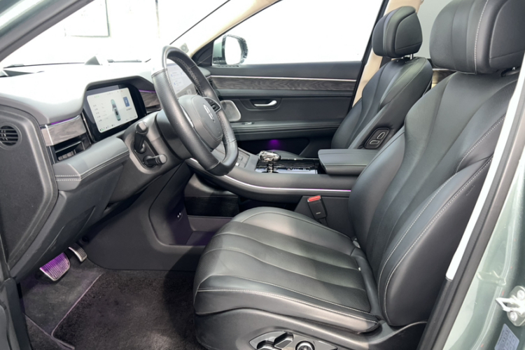 鸿蒙智行 问界M7 2022款 1.5T 四驱豪华版中控内饰7001