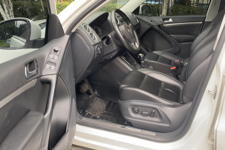 大众 途观 2015款 1.8TSI 自动两驱豪华型局部细节19