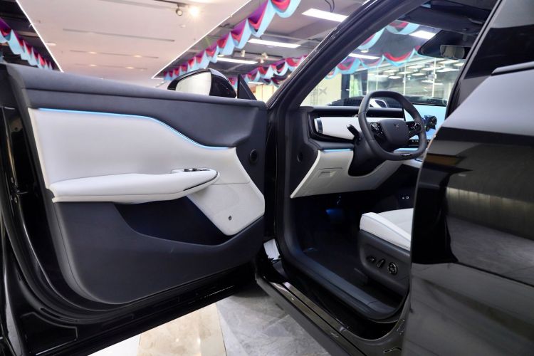 岚图汽车 岚图知音 2024款 长续航超充版中控内饰7006