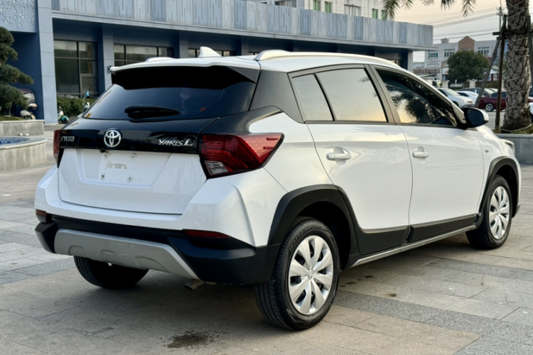 丰田 YARiS L 致炫 2020款 致炫X 1.5L CVT领先版车身外观6008