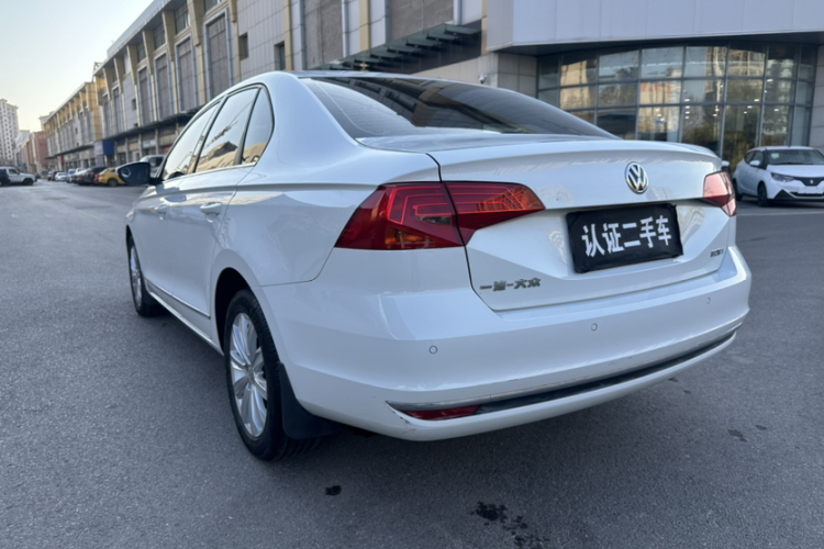 大众 宝来 2016款 1.6L 自动舒适型车身外观6001