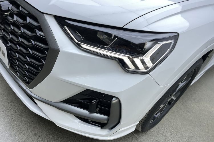 奥迪Q3 Sportback 2024款 40 TFSI 时尚型车身外观6007