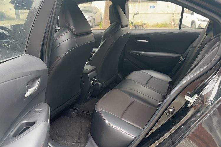 丰田 雷凌 2021款 185T CVT运动版中控内饰7005