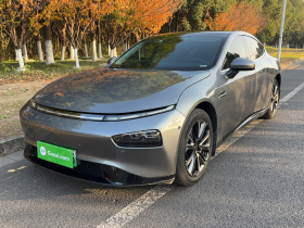 小鹏P7 2022款 670N+