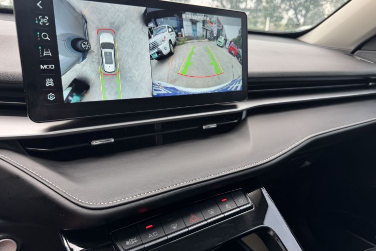 哈弗H6 2021款 第三代 1.5T 自动两驱Pro中控内饰7002