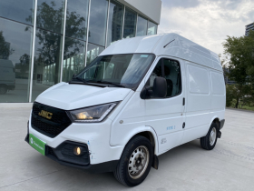 江铃 特顺 2021款 2.8T空间王金牛款短轴中高顶3座柴油国VI JX493