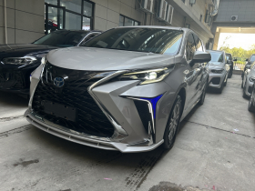 丰田 赛那SIENNA 2021款 2.5L混动 舒适版