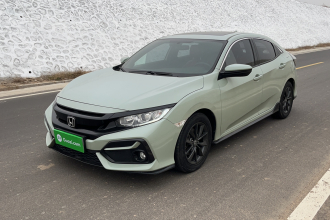 本田 思域 2021款 HATCHBACK 220TURBO CVT新锐控