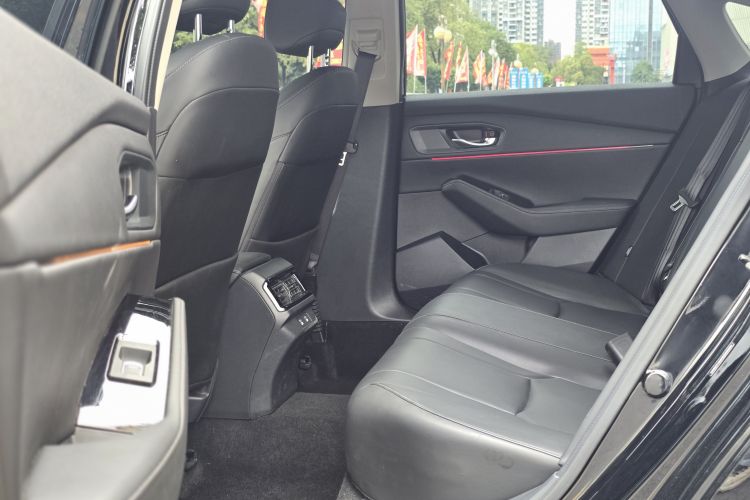 本田 雅阁 2025款 260TURBO 豪华版中控内饰7010