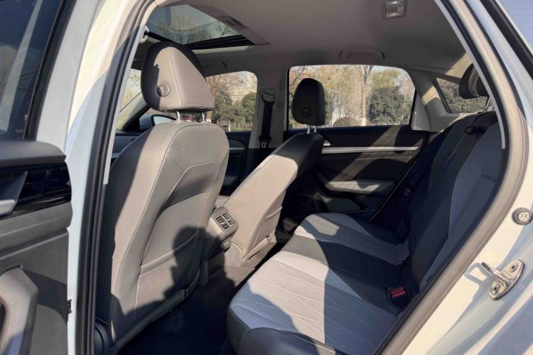 大众 朗逸 2023款 1.5L 自动五百万版车身外观6007