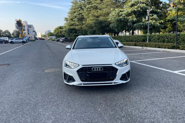 奥迪A4L 2020款 40 TFSI 时尚动感型车身外观6008