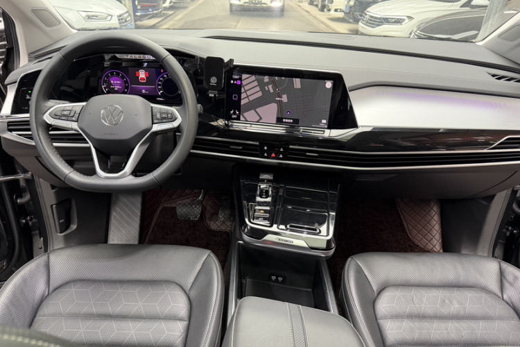 大众 揽境 2023款 改款 380TSI 四驱豪华佳境版Pro 6座中控内饰7001