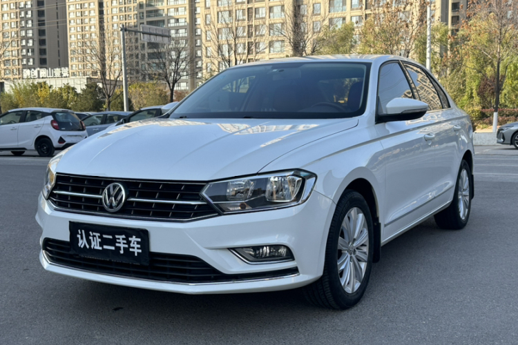 大众 宝来 2016款 1.6L 自动舒适型车身外观1