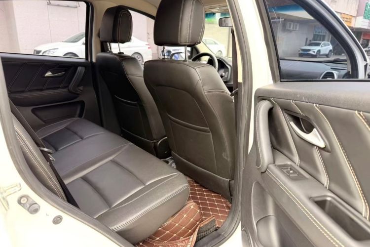 江汽集团 江淮iEV6E 2018款 运动版 iEV6E 智享型中控内饰7002