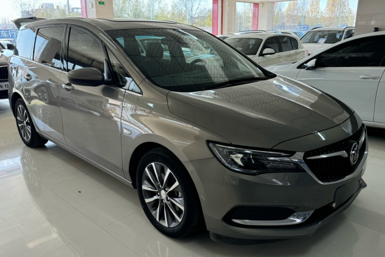 别克GL6 2018款 18T 6座尊贵型车身外观6012