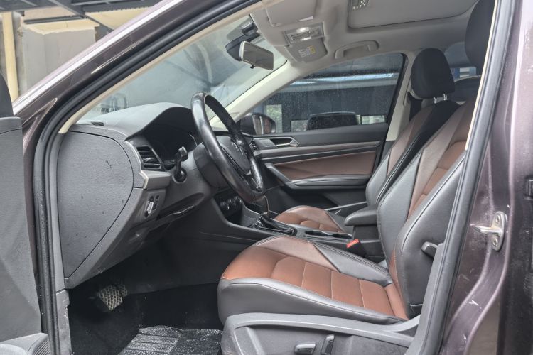 大众 朗逸 2018款 280TSI DSG豪华版 国V中控内饰7002