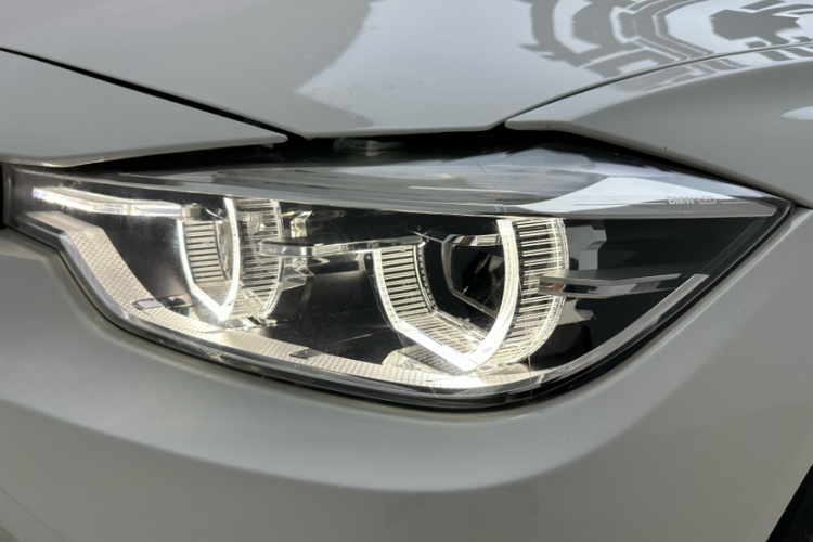 宝马3系 2018款 320Li 领先型M运动套装局部细节36