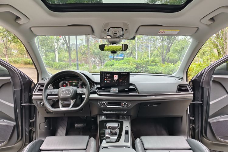 奥迪Q5L 2022款 改款 40T 豪华动感型中控内饰7004