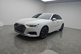 奥迪A4L 2022款 40 TFSI 时尚致雅型
