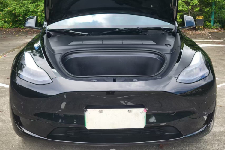 特斯拉 Model Y 2022款 后轮驱动版局部细节24