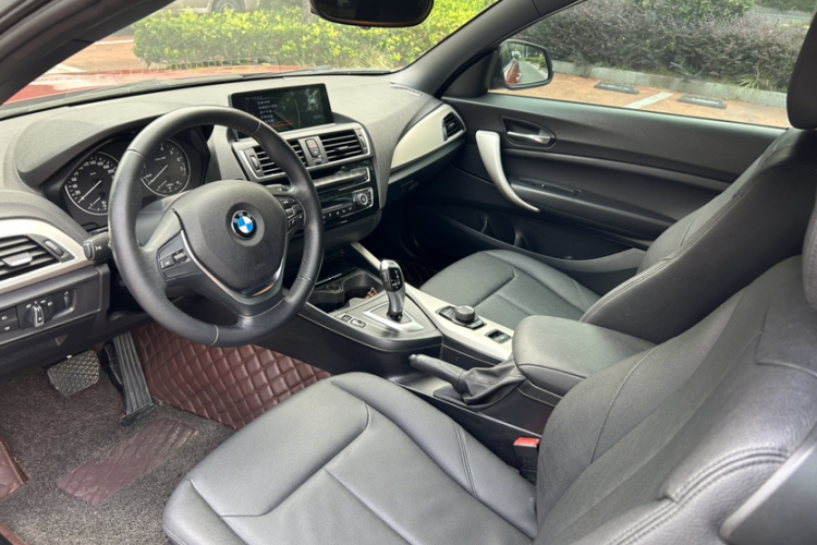 宝马2系(进口) 2015款 218i 敞篷轿跑车局部细节19