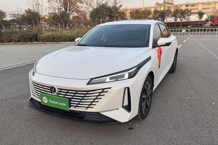 长安 逸动 2025款 蓝鲸 1.5T 500Bar旗舰型车身外观6007