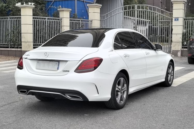 奔驰C级 2021款 C 260 L 运动版车身外观6005