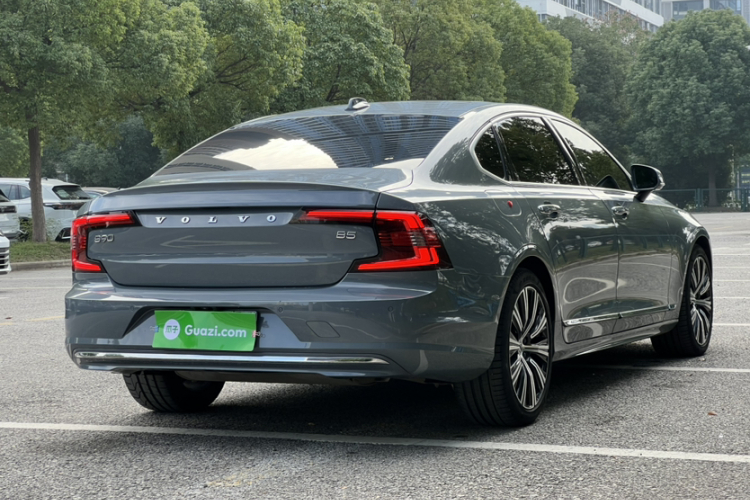 沃尔沃S90 2023款 B5 智远豪华版车身外观6005