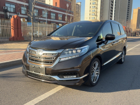 本田 艾力绅 2019款 2.0L 混动至尊版