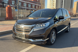 本田 艾力绅 2019款 2.0L 混动至尊版