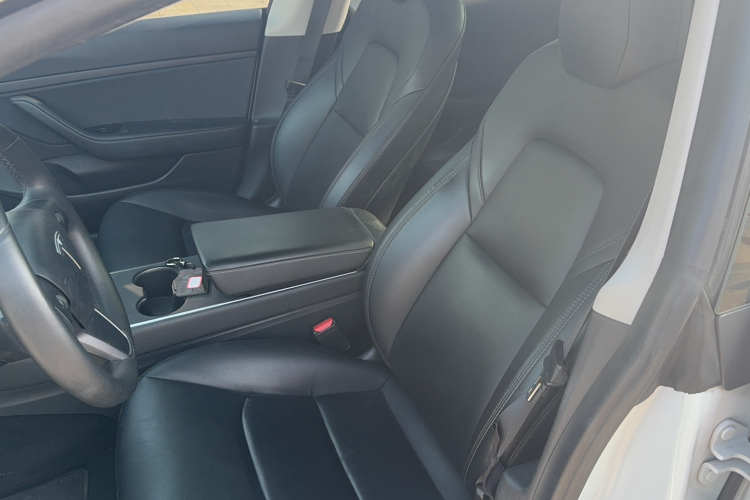 特斯拉 Model 3 2020款 标准续航后驱升级版局部细节19