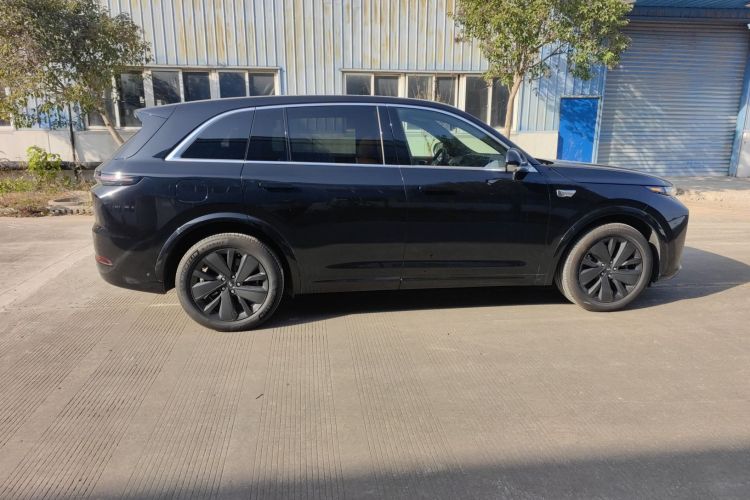 理想汽车 理想L7 2025款 Max 智能焕新版车身外观6006