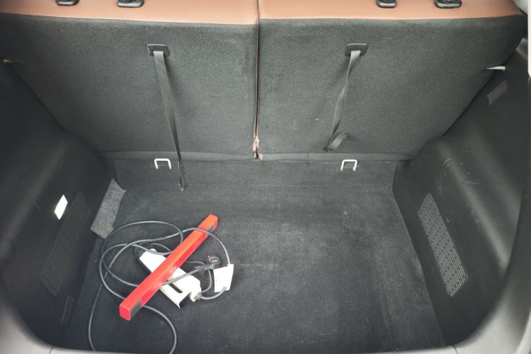 五菱汽车 五菱缤果 2023款 333km 悦享+款局部细节23