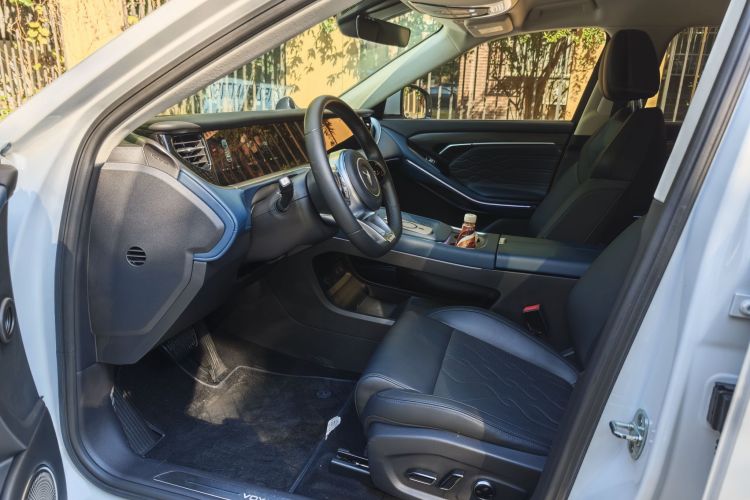 岚图汽车 岚图FREE 2024款 超长续航智驾版中控内饰7002