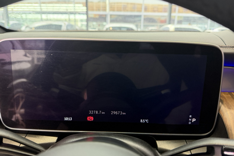 奔驰GLC 2024款 GLC 300 L 4MATIC 动感型 5座中控内饰15