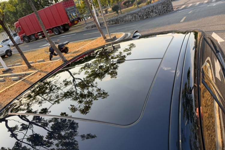 宝马3系 2021款 改款 325Li M运动曜夜套装车身外观6001