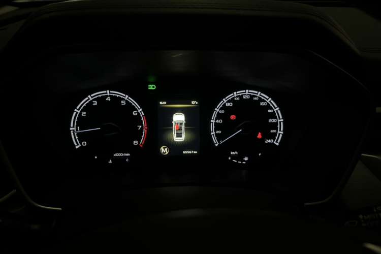 吉利汽车 远景X6 2020款 1.4T 手动尊贵型中控内饰15