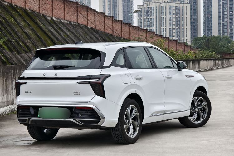 红旗HS3 PHEV 2024款 PHEV 115km 劲为版车身外观6005