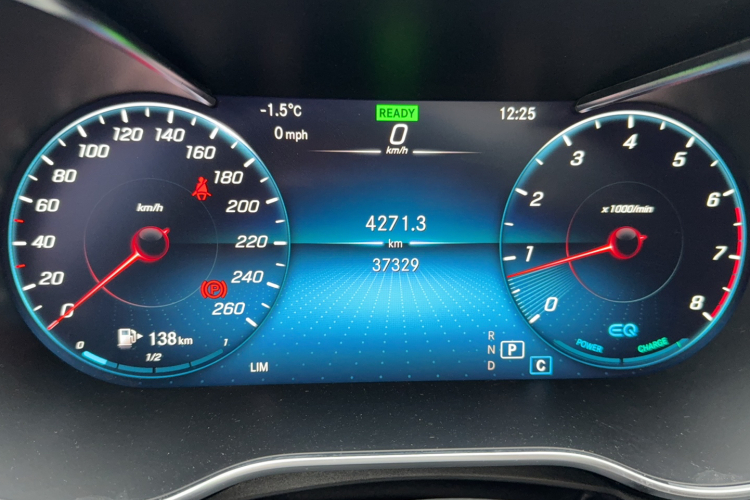 奔驰C级 2020款 C 260 L 运动版中控内饰15