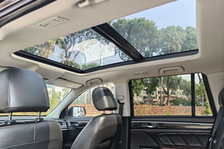 广汽传祺 传祺GS7 2017款 320T 两驱豪华智联型局部细节57