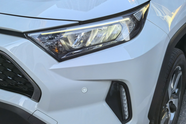 丰田 RAV4荣放双擎E+ 2021款 2.5L 两驱精英Pro车身外观6003