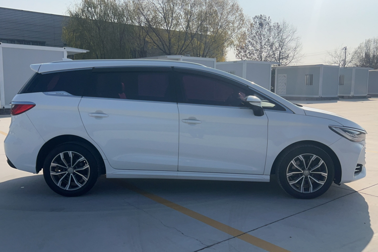 比亚迪 宋MAX 2019款 1.5T 自动智联睿进型 6座 国VI车身外观6003