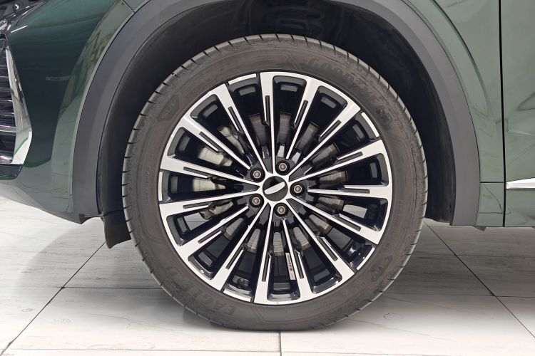 吉利汽车 星越L 2025款 东方曜 2.0TD 自动四驱望月版车身外观6007