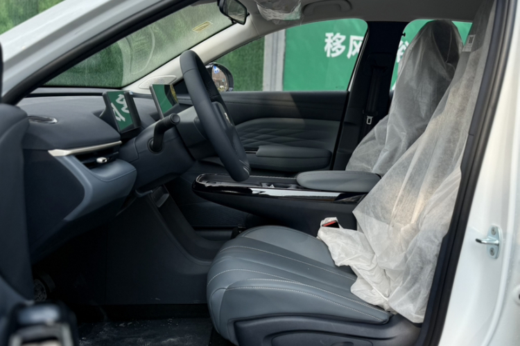 ARCFOX极狐 极狐T1 2025款 425 PRO中控内饰7011